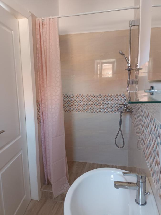 Vila Cosmin Hotel Eforie Nord Exterior photo